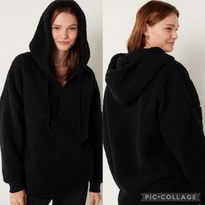 NWT women's medium Victoria secret sherpa